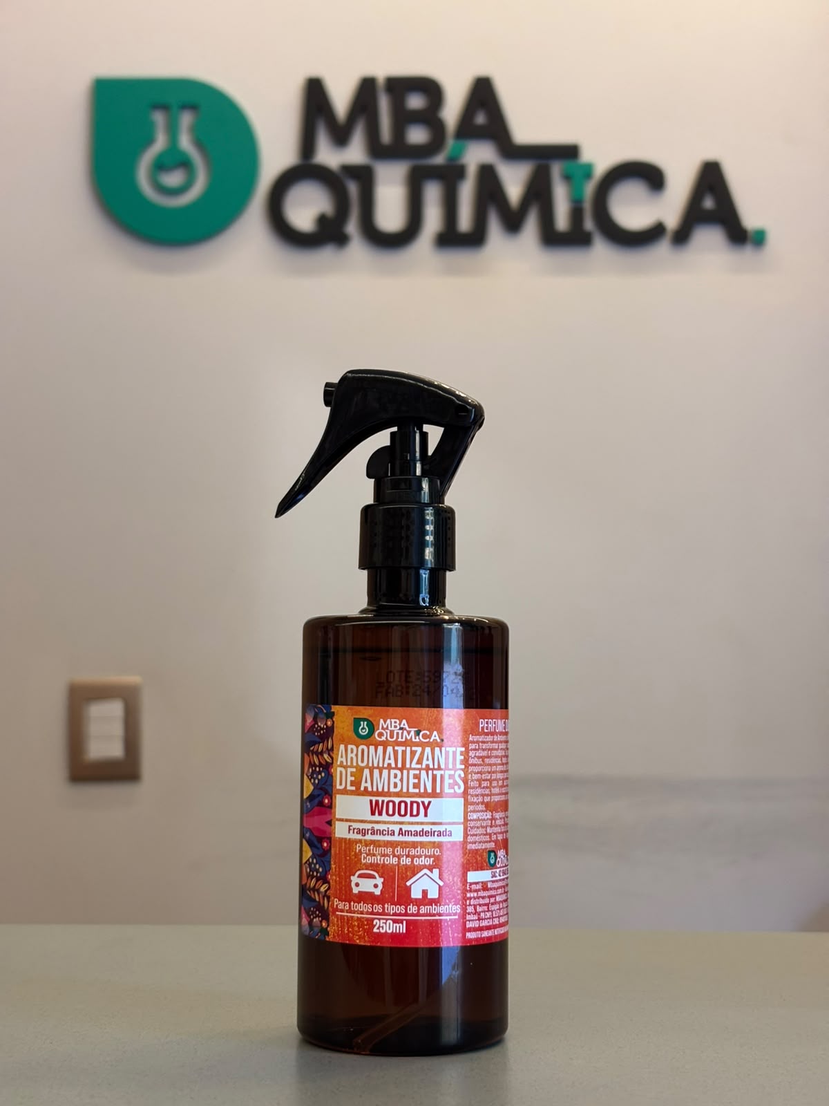 AROMATIZADOR WOODY 250ML